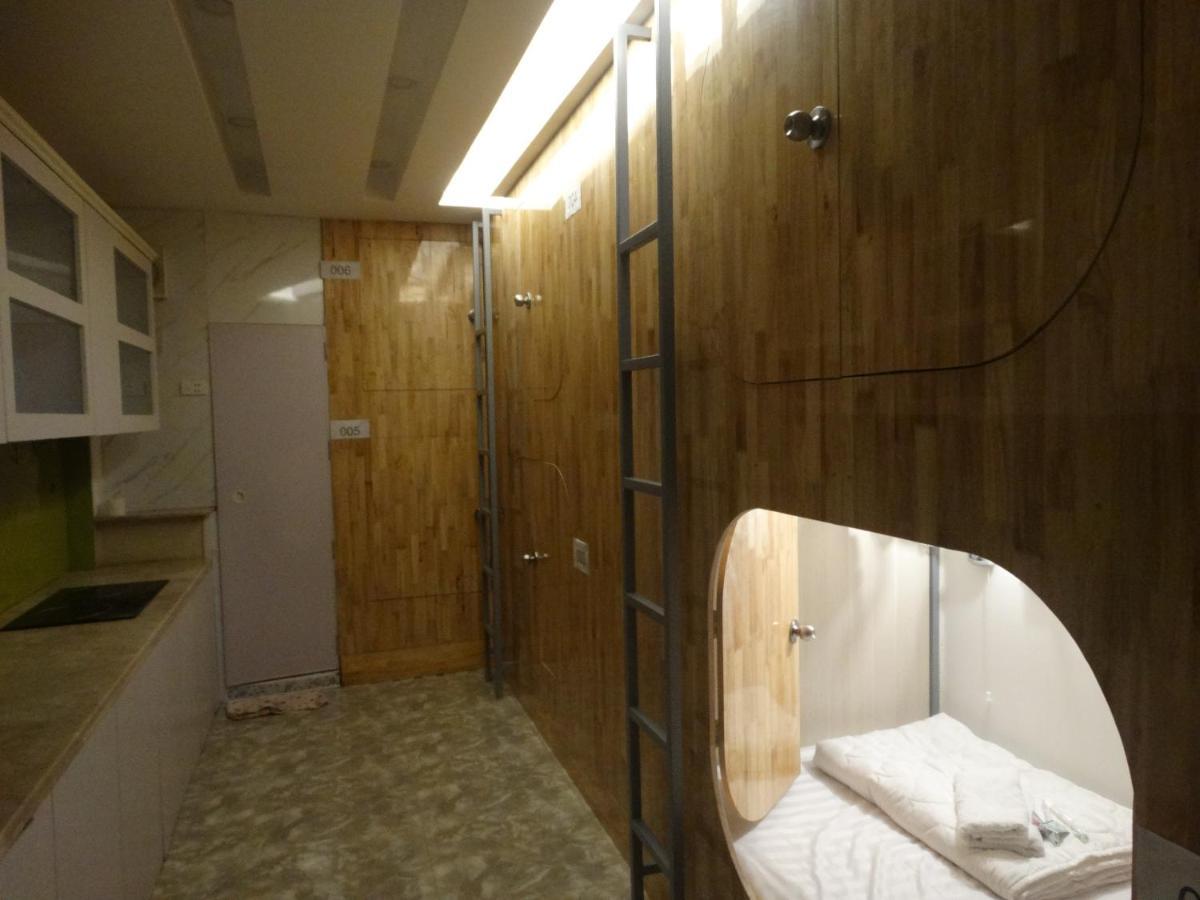 Tan ThàNh Hotel โฮจิมินห์ซิตี้ ภายนอก รูปภาพ