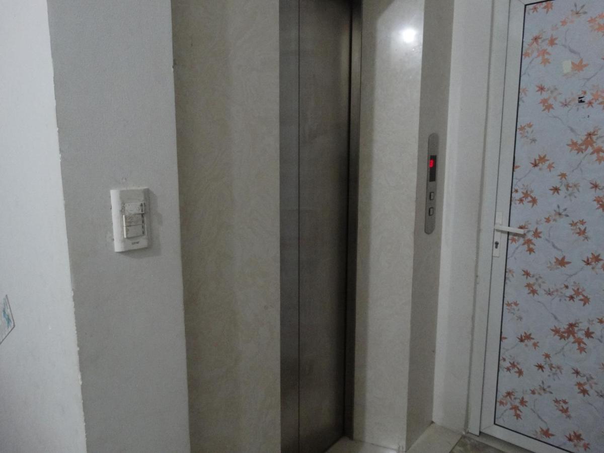 Tan ThàNh Hotel โฮจิมินห์ซิตี้ ภายนอก รูปภาพ