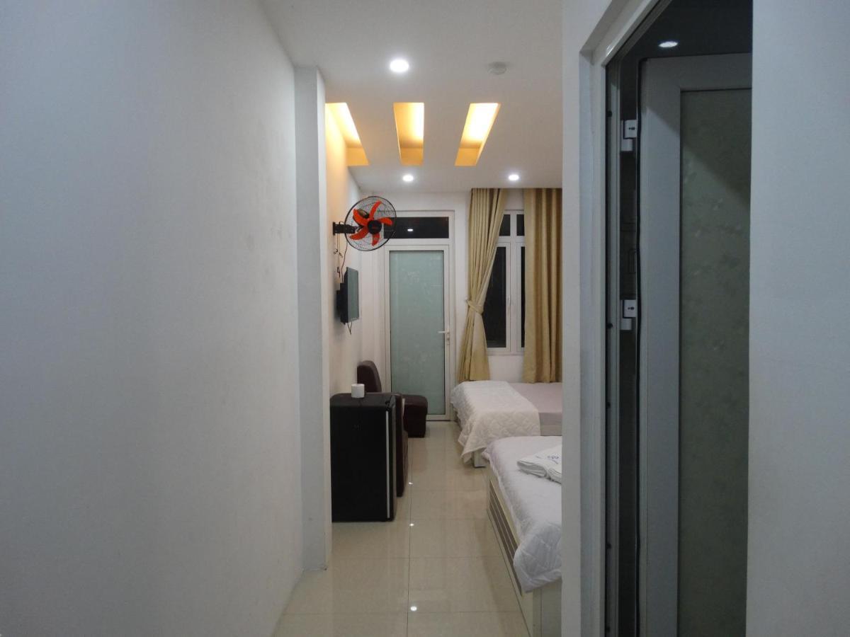 Tan ThàNh Hotel โฮจิมินห์ซิตี้ ภายนอก รูปภาพ
